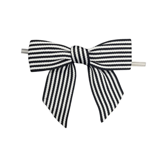 Black and White Skinny Stripes on a Wire
