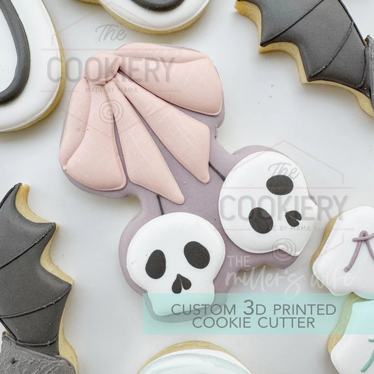Skulls with Bow Cookie Cutter 4"